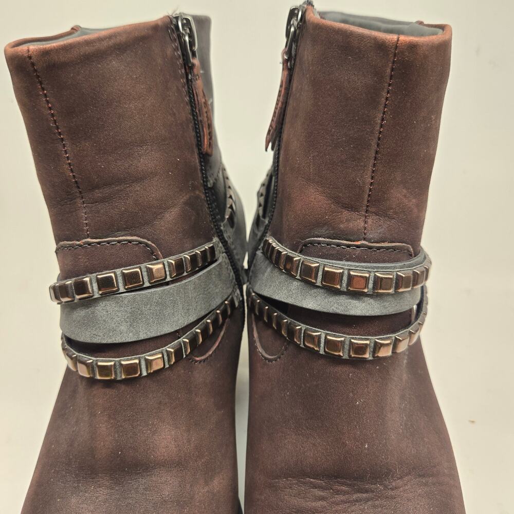Tamaris Studded Harness Boot Leather Nubuck Colorblock EU 38 US 7.5 Moto Western - Picture 10 of 15